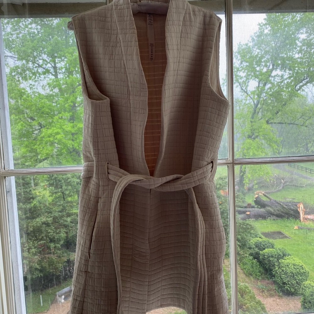 Lululemon Serene Travels Quilted Sleeveless Belted Vest - Picture 3 of 3